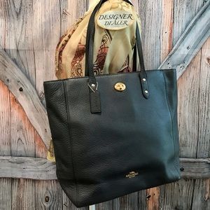 COACH Dark Navy Town Tote VGC! 12184